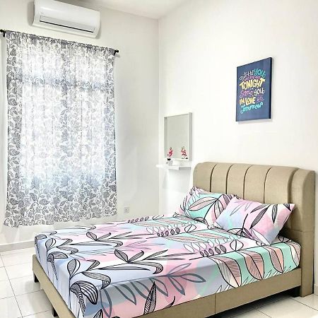 Syifa Homestay Melaka Kültér fotó