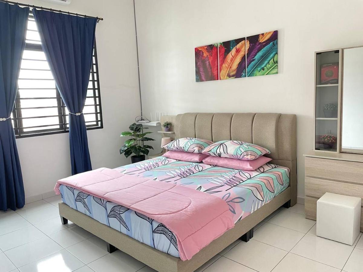 Syifa Homestay Melaka Kültér fotó